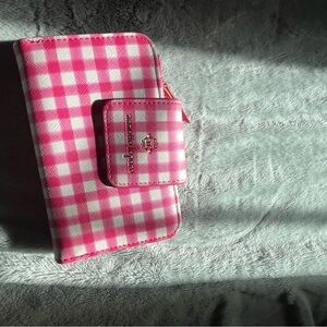 Adorable pink gingham mini wallet